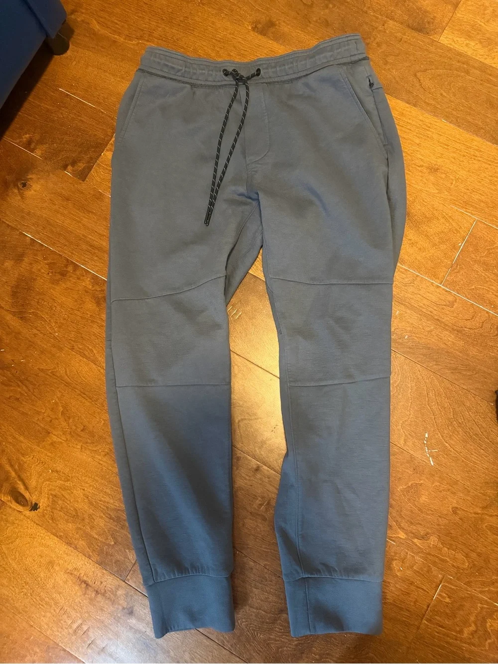 American Eagle Men’s Gray Sweatpants – Size Medium 🩶
